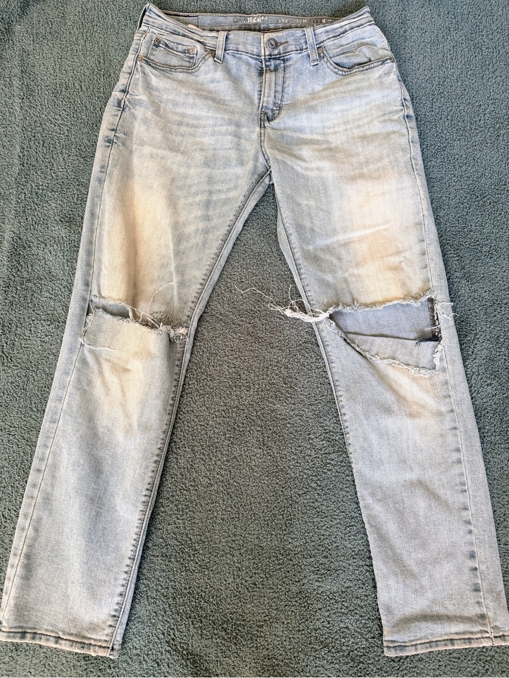Denizen from Levi's Light Blue Skinny Jeans with Knee Rips